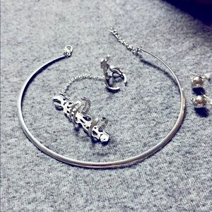 Elegant Silver Necklace and Earring Set